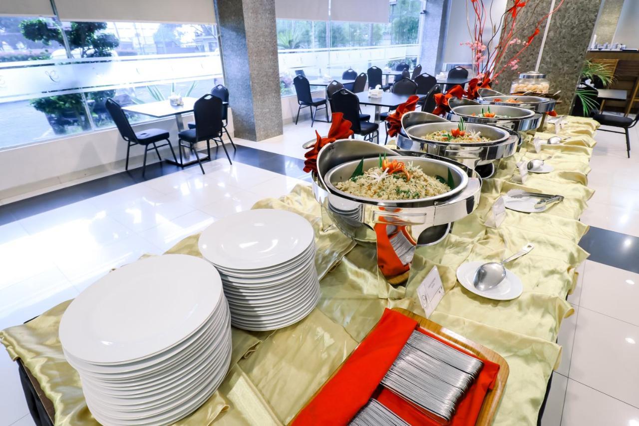 Saka Hotel Medan Sunggal Eksteriør billede