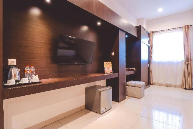 Saka Hotel Medan Sunggal Eksteriør billede